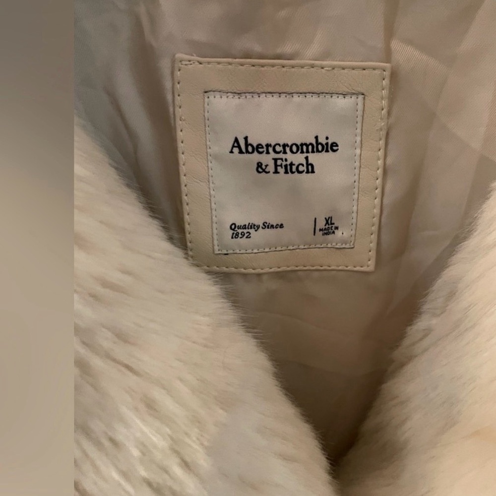 Abercrombie Faux Fur Aviator Jacket - Picture 5 of 5
